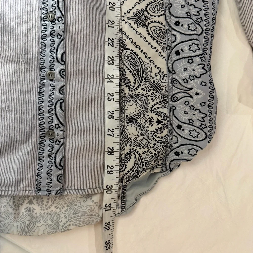 FREE PEOPLE All Patched Up Button Down Shirt Top M - Picture 8 of 10